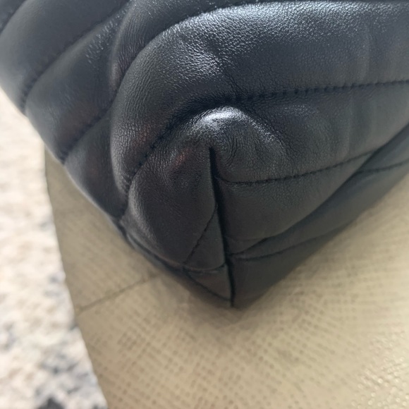 Tory Burch Handbag - Picture 7 of 13